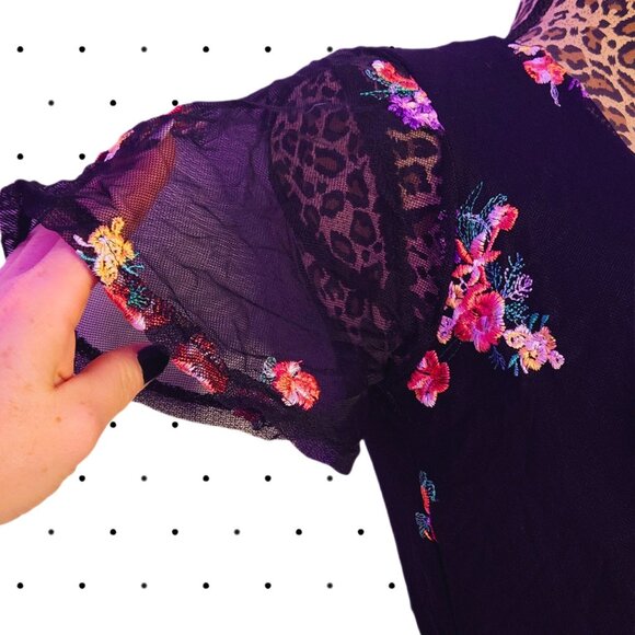 LULUs black romper with flower embroidery details - Picture 3 of 7